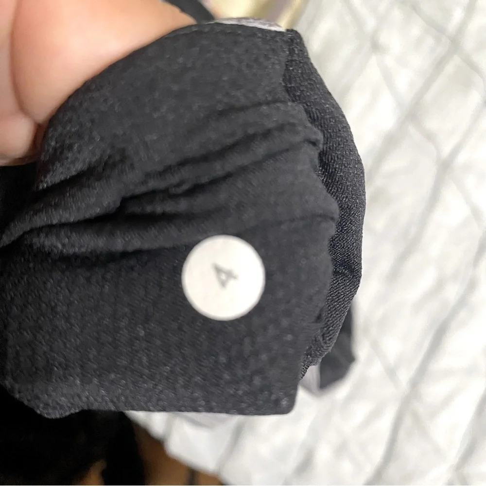 Lululemon Crop Mesh Insert Leggings